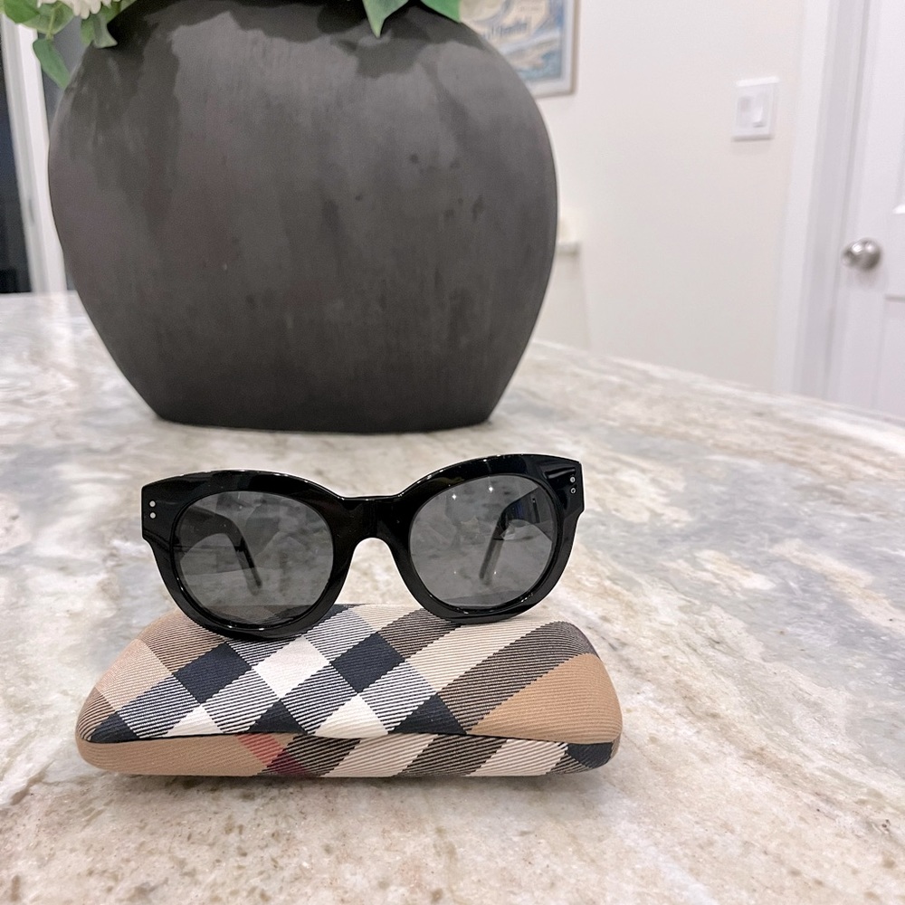 Burberry Sunglasses